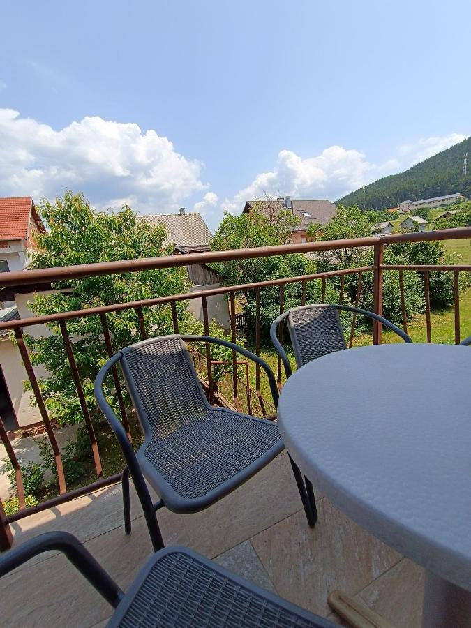 Apartment Hinic Vrhovine Extérieur photo
